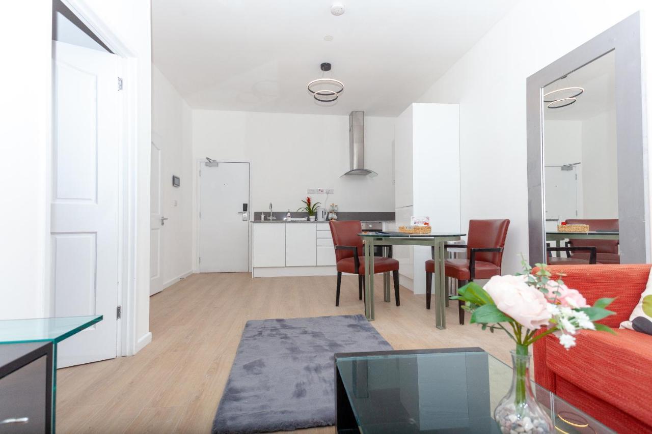One Bedroom Apartment Serviced Apartment Smethwick Flat 313 Birmingham Luaran gambar