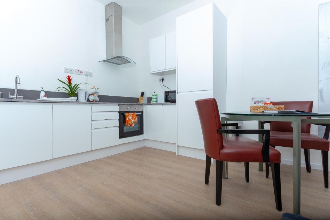 One Bedroom Apartment Serviced Apartment Smethwick Flat 313 Birmingham Luaran gambar